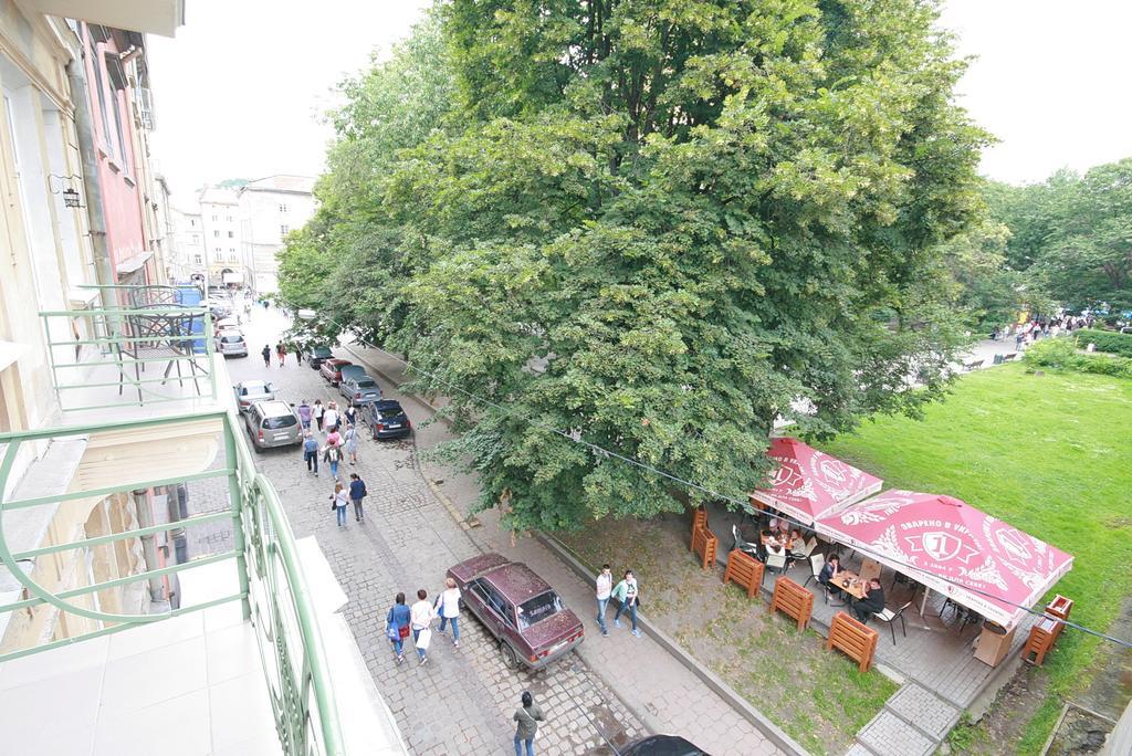 Historical Centre Apartments Lviv Exterior photo